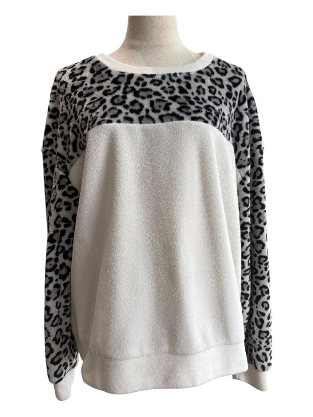 C+D+M Leopard Print Colorblock Fleece Sweatshirt 1XL (2647-1)